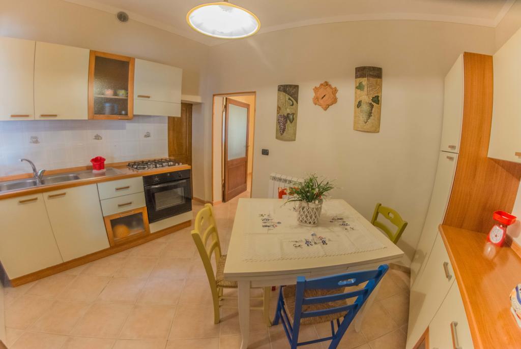 I Due Cipressi Guest House Torrenieri Exterior foto